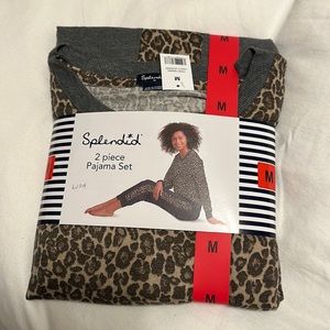 Splendid 2 piece pajama set